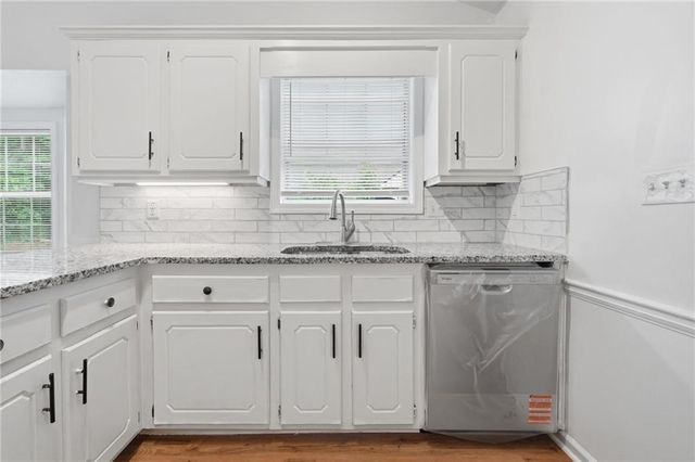 7745 Antebellum Lane, Riverdale, GA 30274