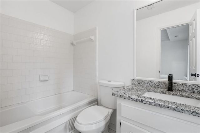 7745 Antebellum Lane, Riverdale, GA 30274