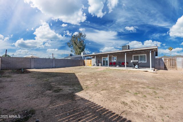 7231 W FLOWER Street, Phoenix, AZ 85033