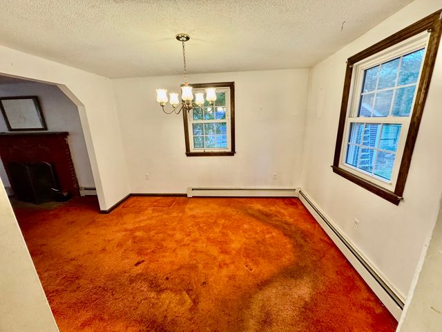 98 Tyler Rd, Tewksbury, MA 01876