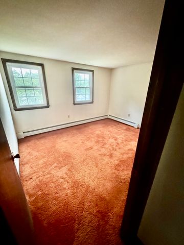 98 Tyler Rd, Tewksbury, MA 01876