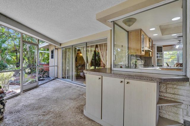 1004 SE 11th Street, Deerfield Beach, FL 33441