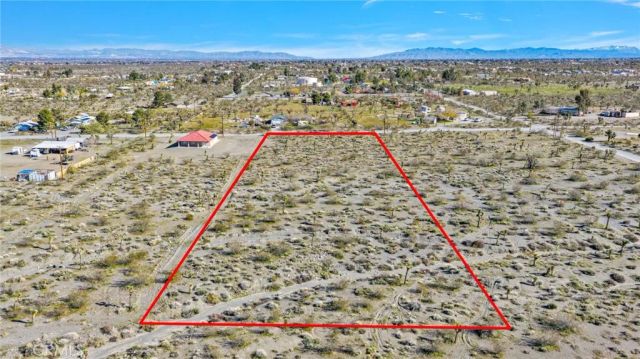 11786 Buckwheat, Pinon Hills, CA 92372