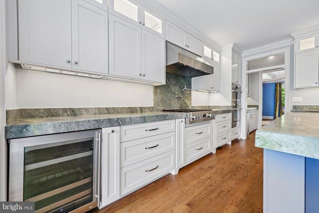 2612 24TH ST N, Arlington, VA 22207