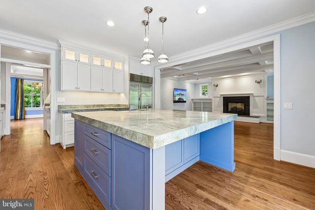 2612 24TH ST N, Arlington, VA 22207