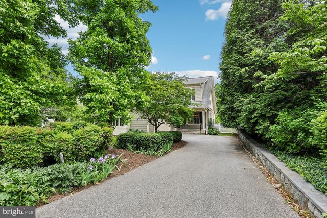 2612 24TH ST N, Arlington, VA 22207
