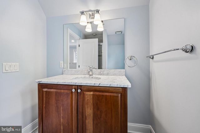 2612 24TH ST N, Arlington, VA 22207