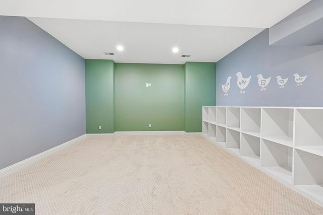 2612 24TH ST N, Arlington, VA 22207