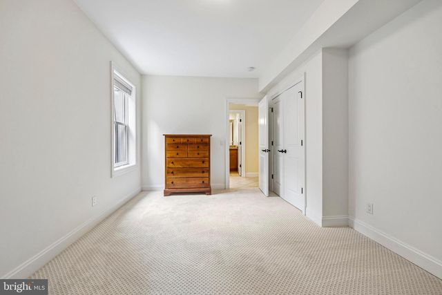2612 24TH ST N, Arlington, VA 22207