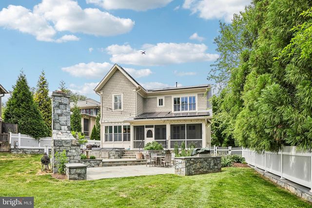 2612 24TH ST N, Arlington, VA 22207