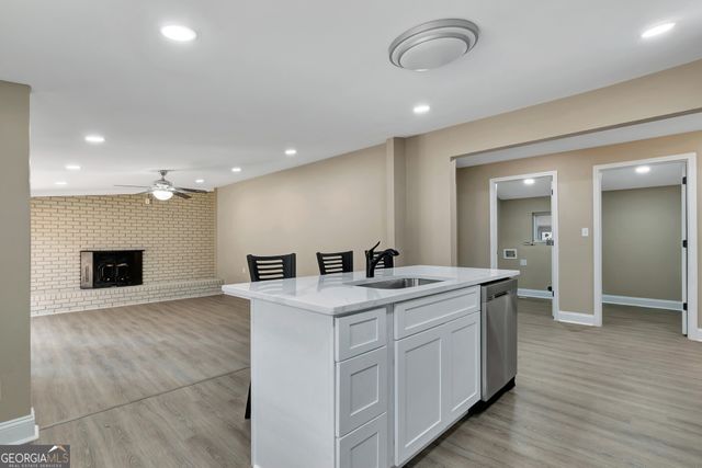 15 Pine Street, Mcdonough, GA 30252