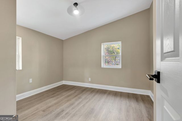 15 Pine Street, Mcdonough, GA 30252