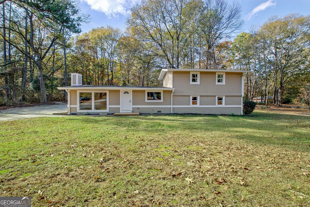 15 Pine Street, Mcdonough, GA 30252