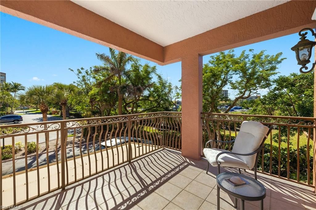 14811 Laguna DR 101, FORT MYERS, FL 33908 — photo 2