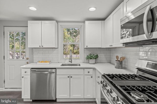 16 BERKLEY, Mount Royal, NJ 08061