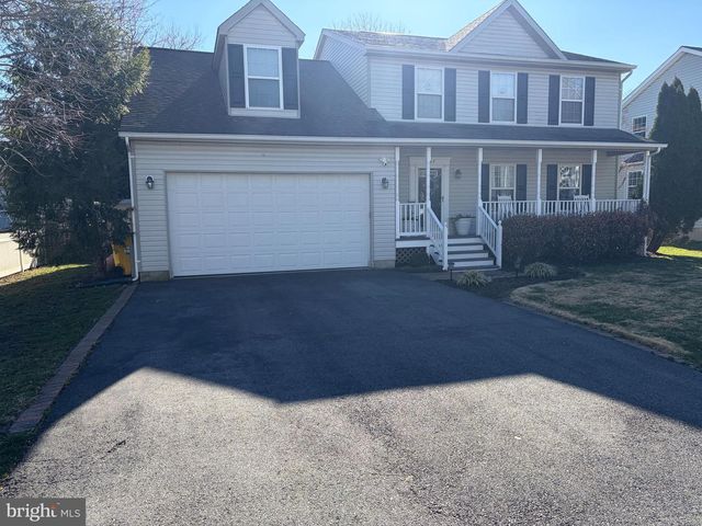 1545 WAKEFIELD RD, Edgewater, MD 21037