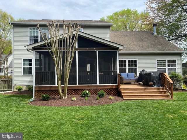 1545 WAKEFIELD RD, Edgewater, MD 21037