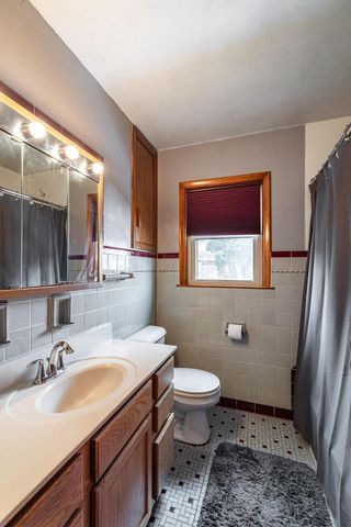 1918 Redfield STREET, La Crosse, WI 54601