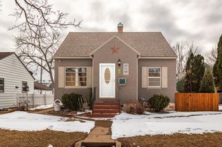 1918 Redfield STREET, La Crosse, WI 54601