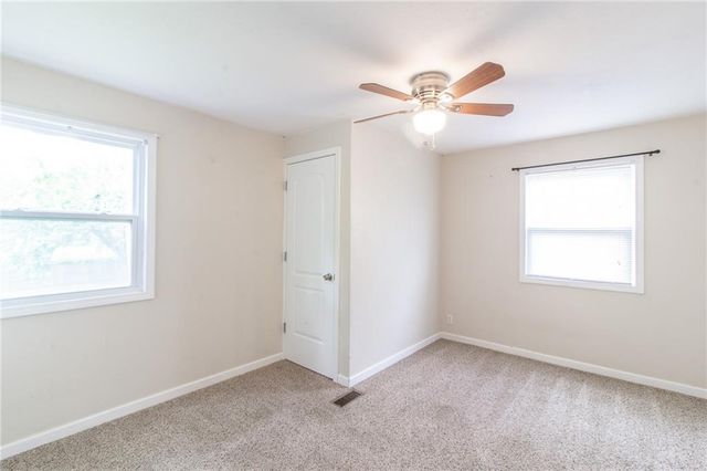 219 S FRONT Street, Pleasant Hill, MO 64080