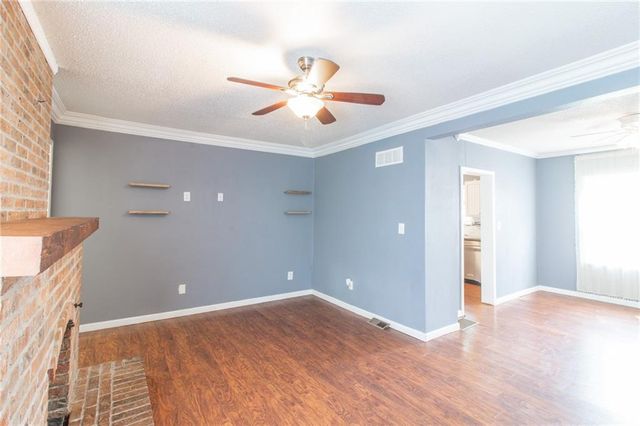 219 S FRONT Street, Pleasant Hill, MO 64080