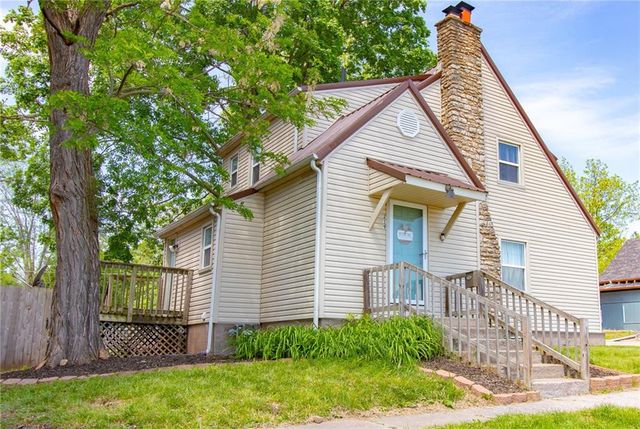 219 S FRONT Street, Pleasant Hill, MO 64080