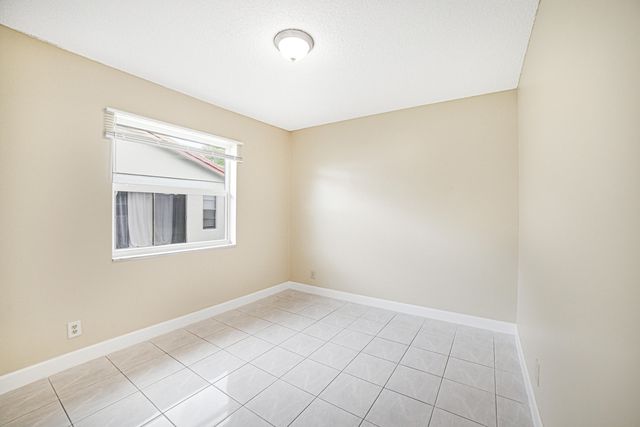 3912 NW 110th Avenue, Coral Springs, FL 33065