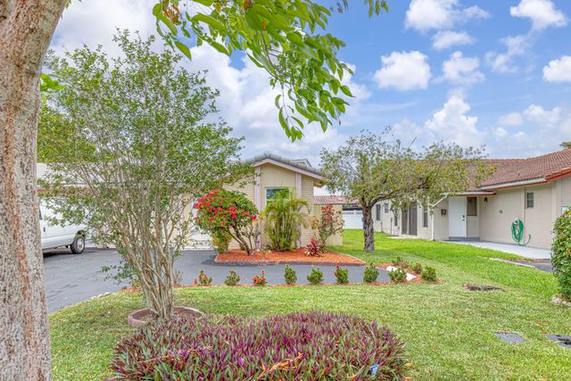 3912 NW 110th Avenue, Coral Springs, FL 33065