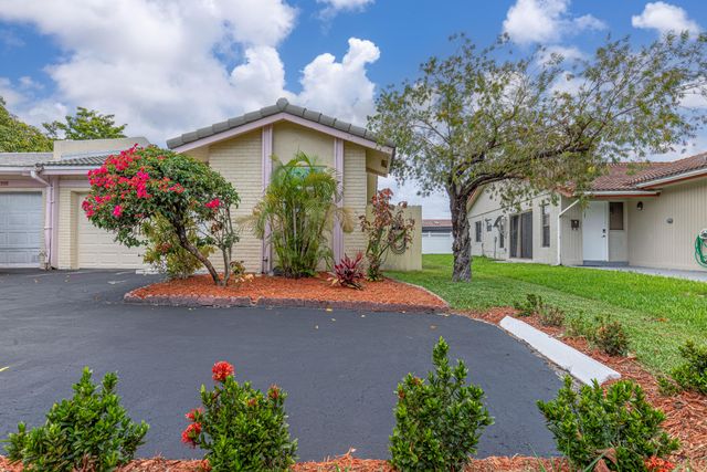 3912 NW 110th Avenue, Coral Springs, FL 33065