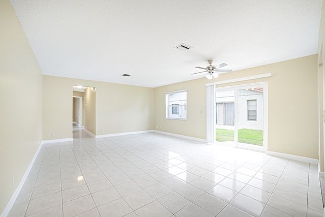 3912 NW 110th Avenue, Coral Springs, FL 33065