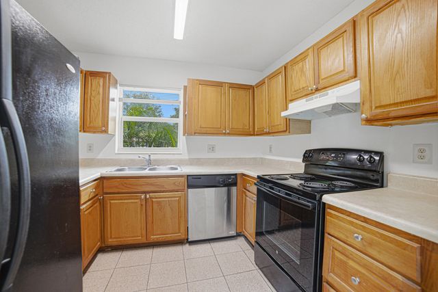3912 NW 110th Avenue, Coral Springs, FL 33065