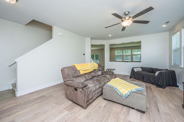 308 Duck Pond Lane, Summerville, SC 29483