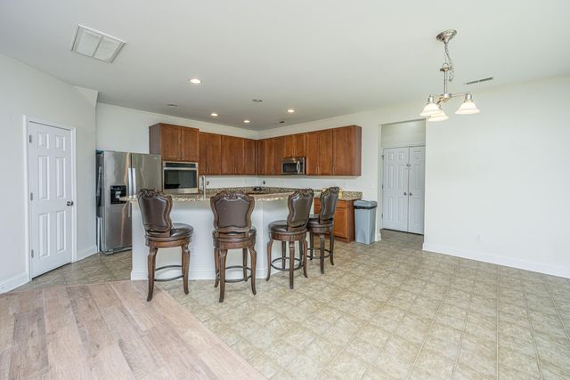 308 Duck Pond Lane, Summerville, SC 29483