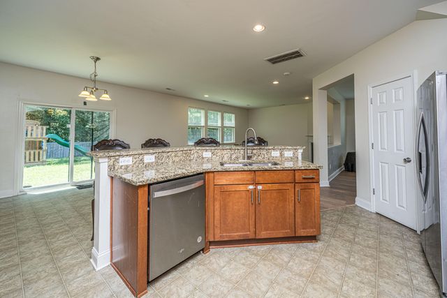 308 Duck Pond Lane, Summerville, SC 29483