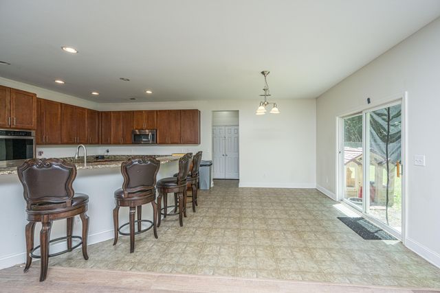 308 Duck Pond Lane, Summerville, SC 29483