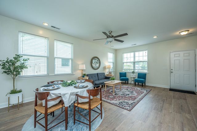 308 Duck Pond Lane, Summerville, SC 29483