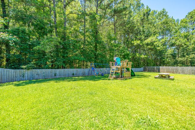 308 Duck Pond Lane, Summerville, SC 29483