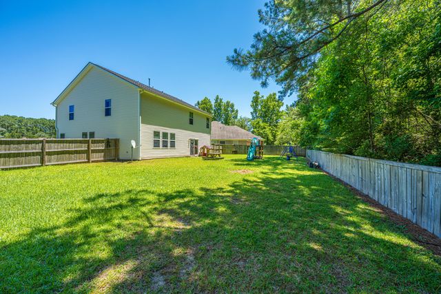 308 Duck Pond Lane, Summerville, SC 29483