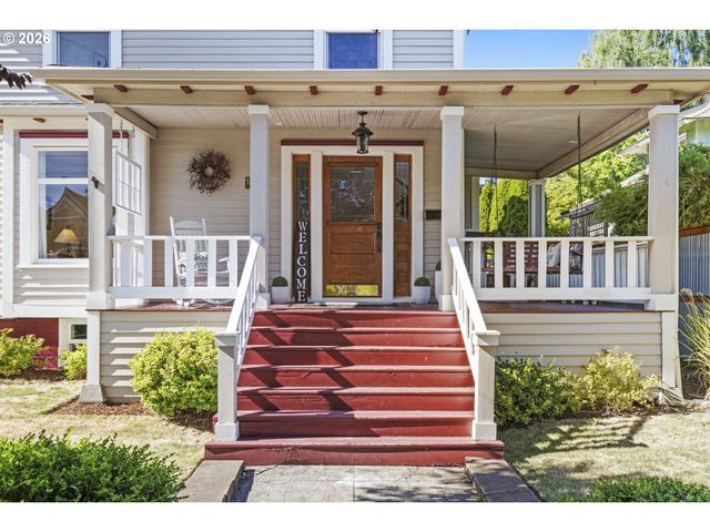 1337 Se LEXINGTON St, Portland, OR 97202