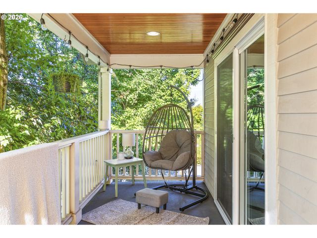 1337 Se LEXINGTON St, Portland, OR 97202