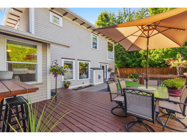1337 Se LEXINGTON St, Portland, OR 97202