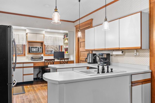 515 KEYES STREET, Menasha, WI 54952