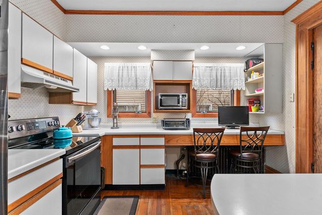 515 KEYES STREET, Menasha, WI 54952