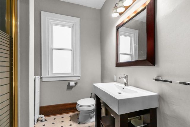 515 KEYES STREET, Menasha, WI 54952