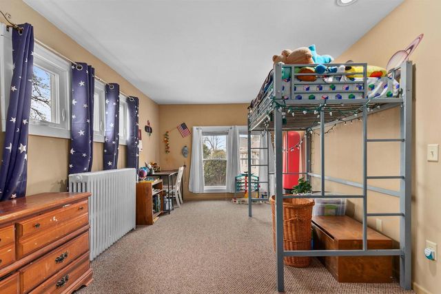 515 KEYES STREET, Menasha, WI 54952