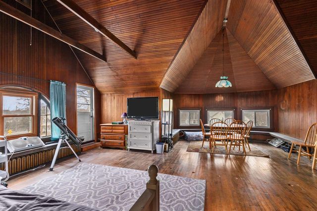 515 KEYES STREET, Menasha, WI 54952