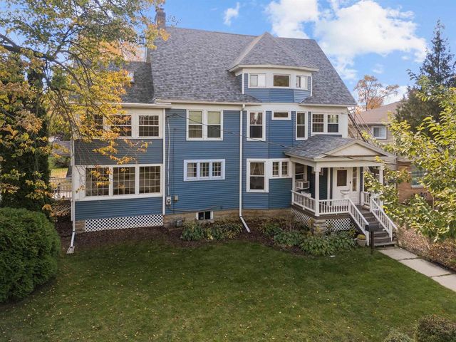 515 KEYES STREET, Menasha, WI 54952