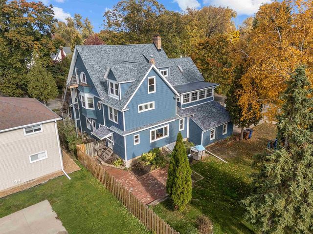 515 KEYES STREET, Menasha, WI 54952