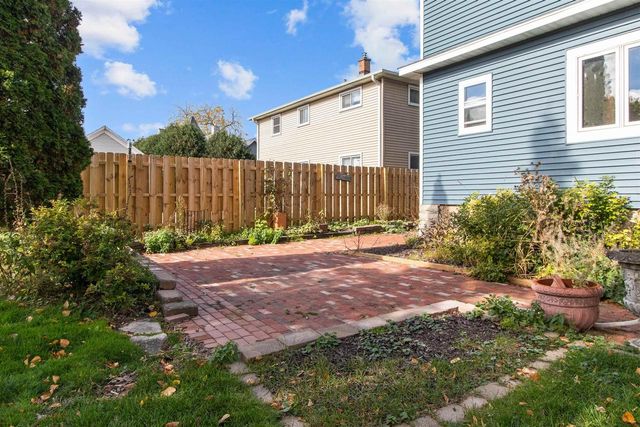 515 KEYES STREET, Menasha, WI 54952