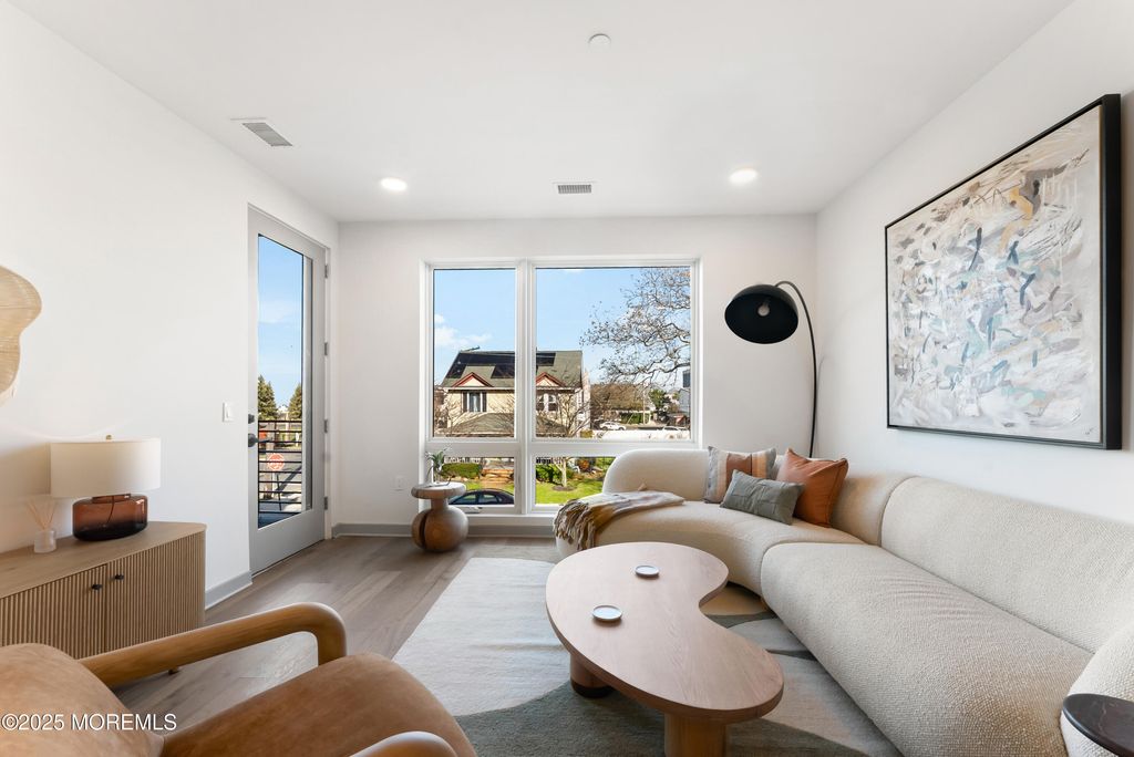 665 2nd Avenue 309, Long Branch, NJ 07740